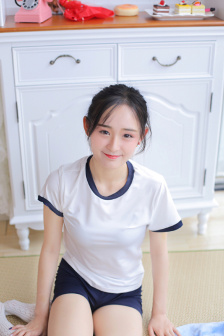 黑崎扇菜